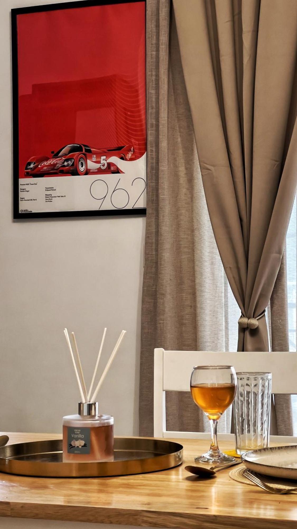 H&H Cozy Retreat Appartement Piraeus Buitenkant foto