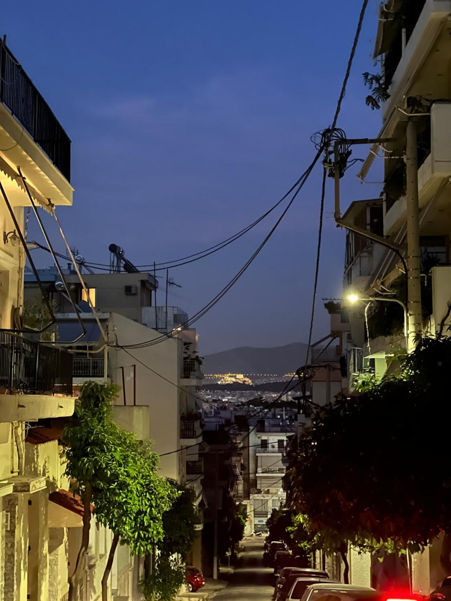 H&H Cozy Retreat Appartement Piraeus Buitenkant foto