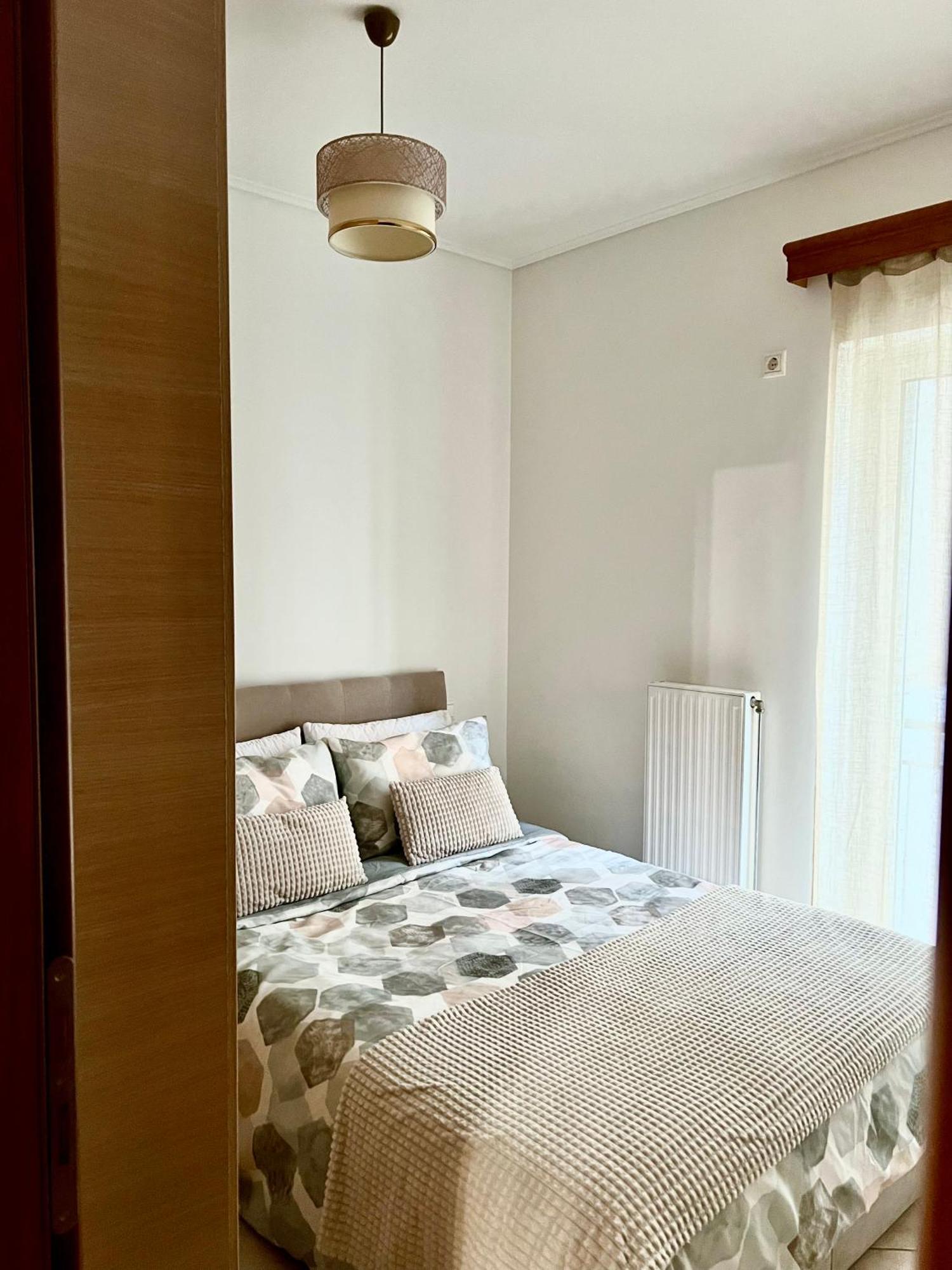 H&H Cozy Retreat Appartement Piraeus Buitenkant foto
